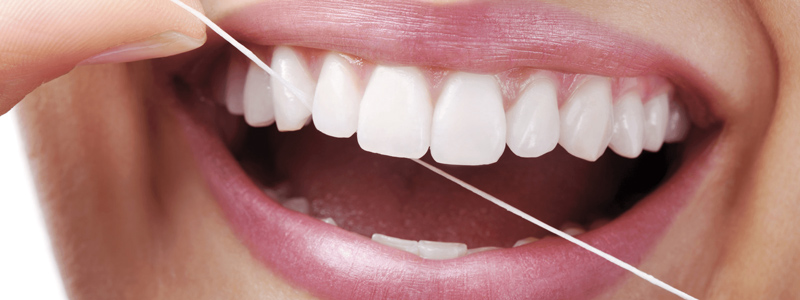بهتر است از چه نوع نخ دندان استفاده کنید